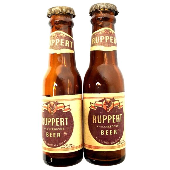 VTG RUPPERT Knickerbocker Beer Salt & Pepper Shakers Glass Bottle 3.5" Retro Bar - Picture 1 of 13